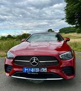 Mercedes-Benz E 220 d 4MATIC Autom. -Cabrio - Mercedes-Benz E 220: Rot