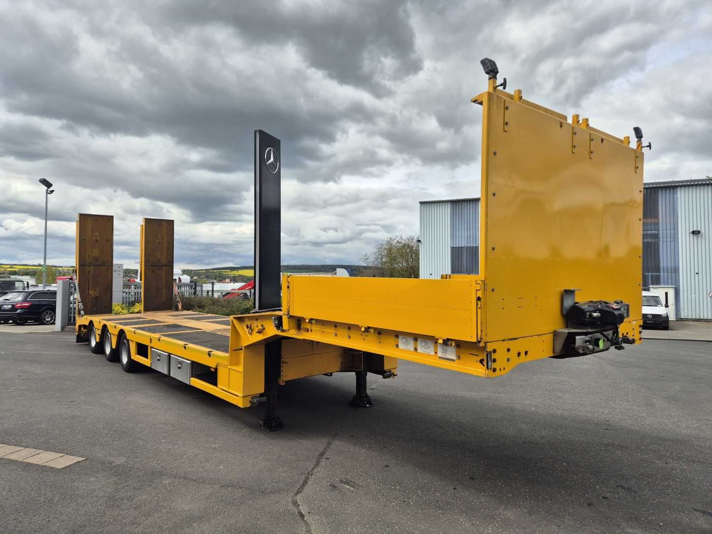 Fahrzeugabbildung Faymonville Multimax F-S43-1AAF hydr. Hub-Deck+Rampen Winde