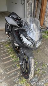 Kawasaki Ninja 300 - KAWASAKI NINJA 300