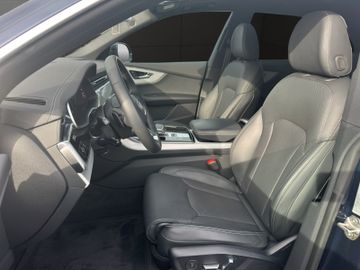 Audi Q8 - 9