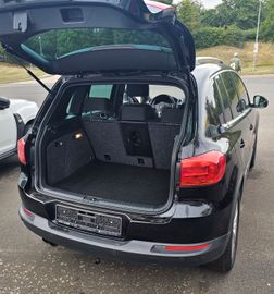 Volkswagen Tiguan - 11