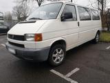 Volkswagen VW T4 langer Radstand. Motor AAB 2,4 l - Volkswagen LT aus 1997