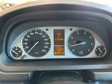 Mercedes-Benz B 200 Turbo *AHK*Klima*SHZ*Navi*PDC*Freisprech*