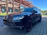 Volkswagen Touareg 3.0 V6 TDI Tiptronic Executive Edition** - Volkswagen Touareg: Executive