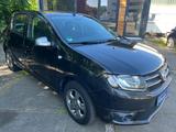 Dacia Sandero II Celebration,Tüv neu - Dacia in Frankfurt (Main)