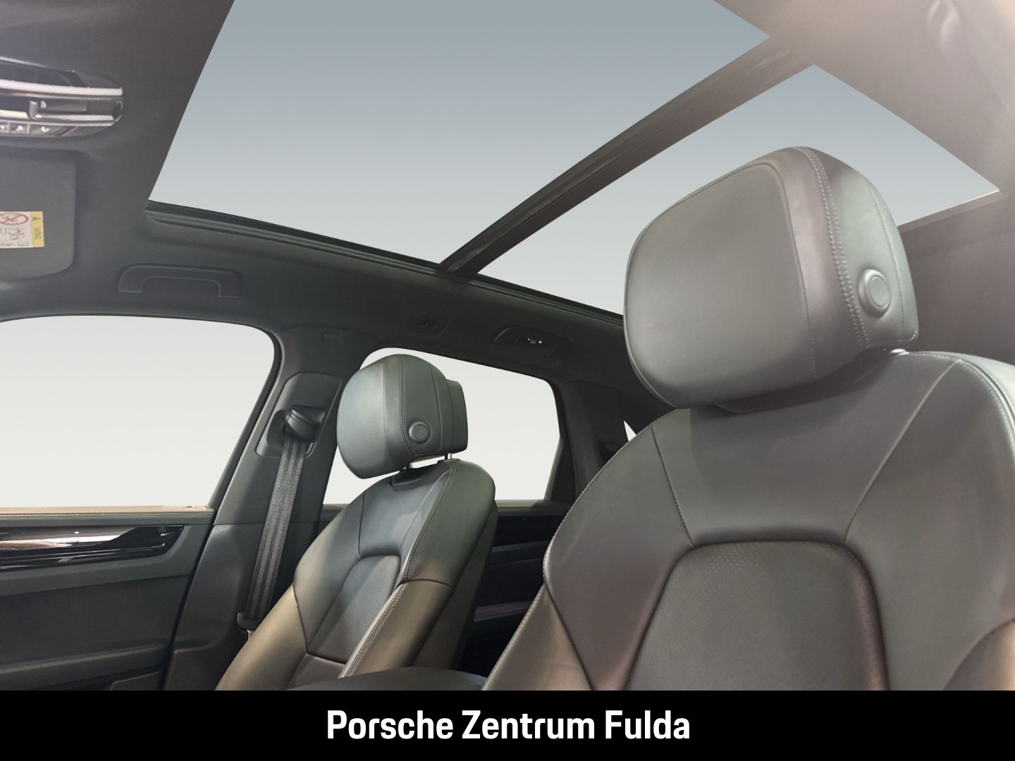 Porsche Cayenne E-Hybrid Surround-View Luftfederung foto 22