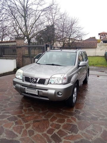 Nissan X-Trail 2.2 dCi