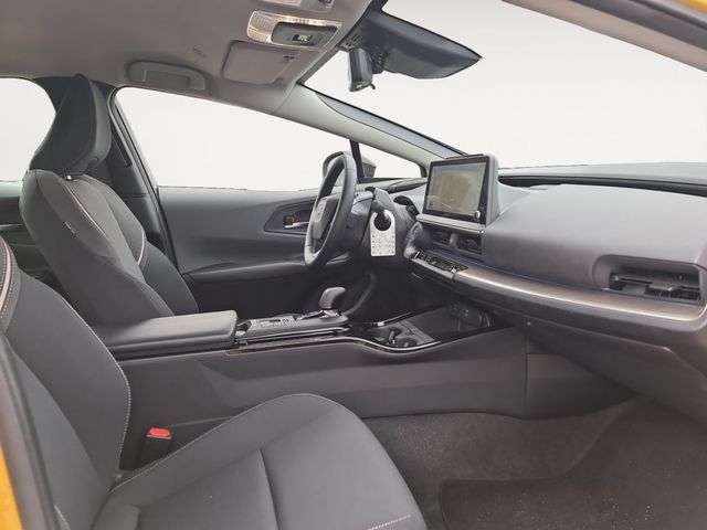 Prius Plug-in Hybrid Executive (XW6)