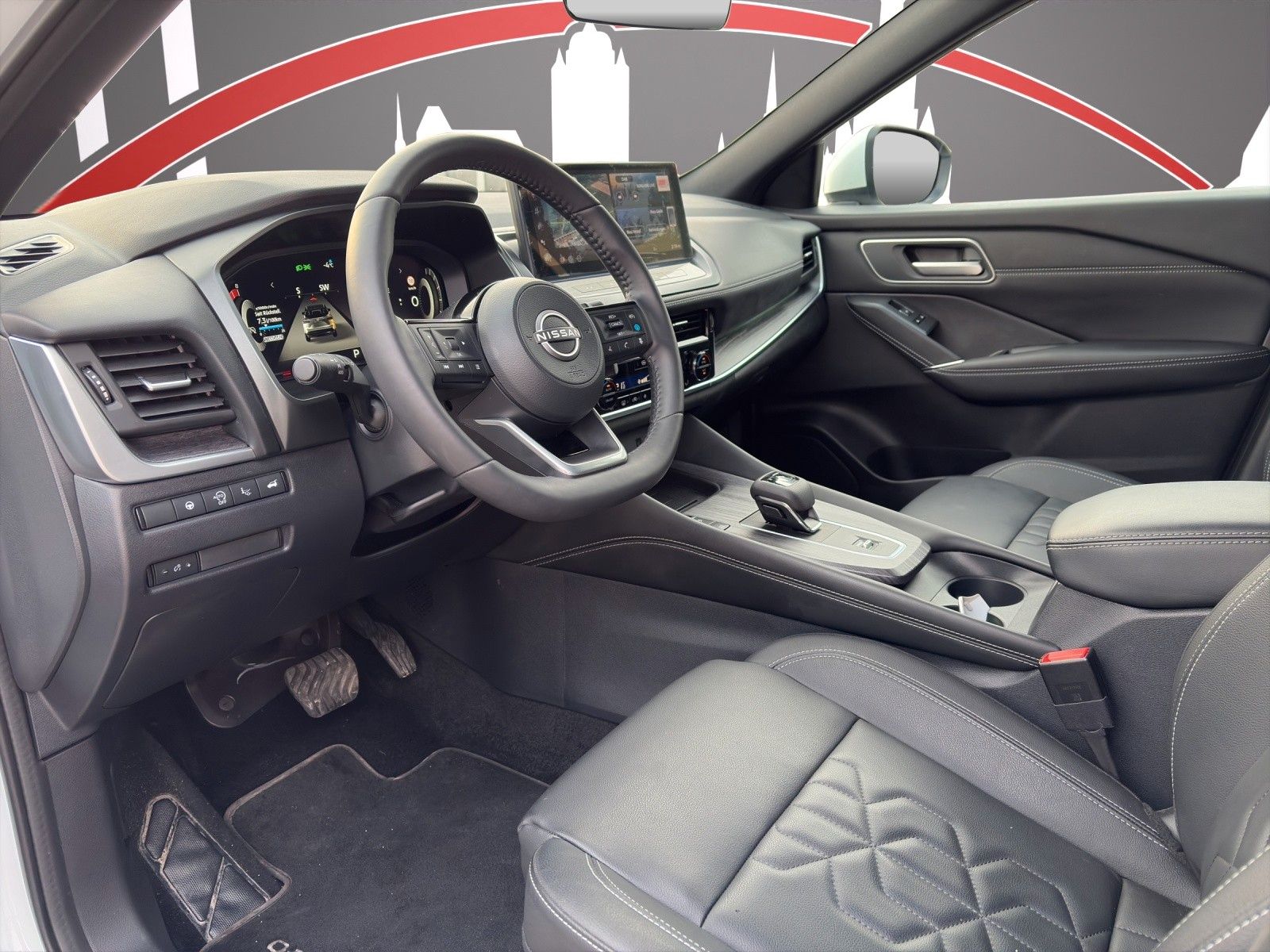 Fahrzeugabbildung Nissan Qashqai 1.3 DIG-T Tekna HeadUp/NAVI/ACC/360/LHZ