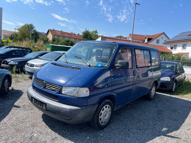 Volkswagen T4 Caravelle 2.5 TDI 75kW