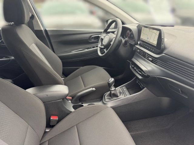 Fahrzeugabbildung Hyundai i20 FL (MY25) 1.0 T-GDI (100 PS) Trend Komfortpa