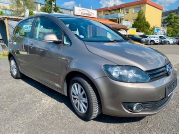 Volkswagen Golf - 2