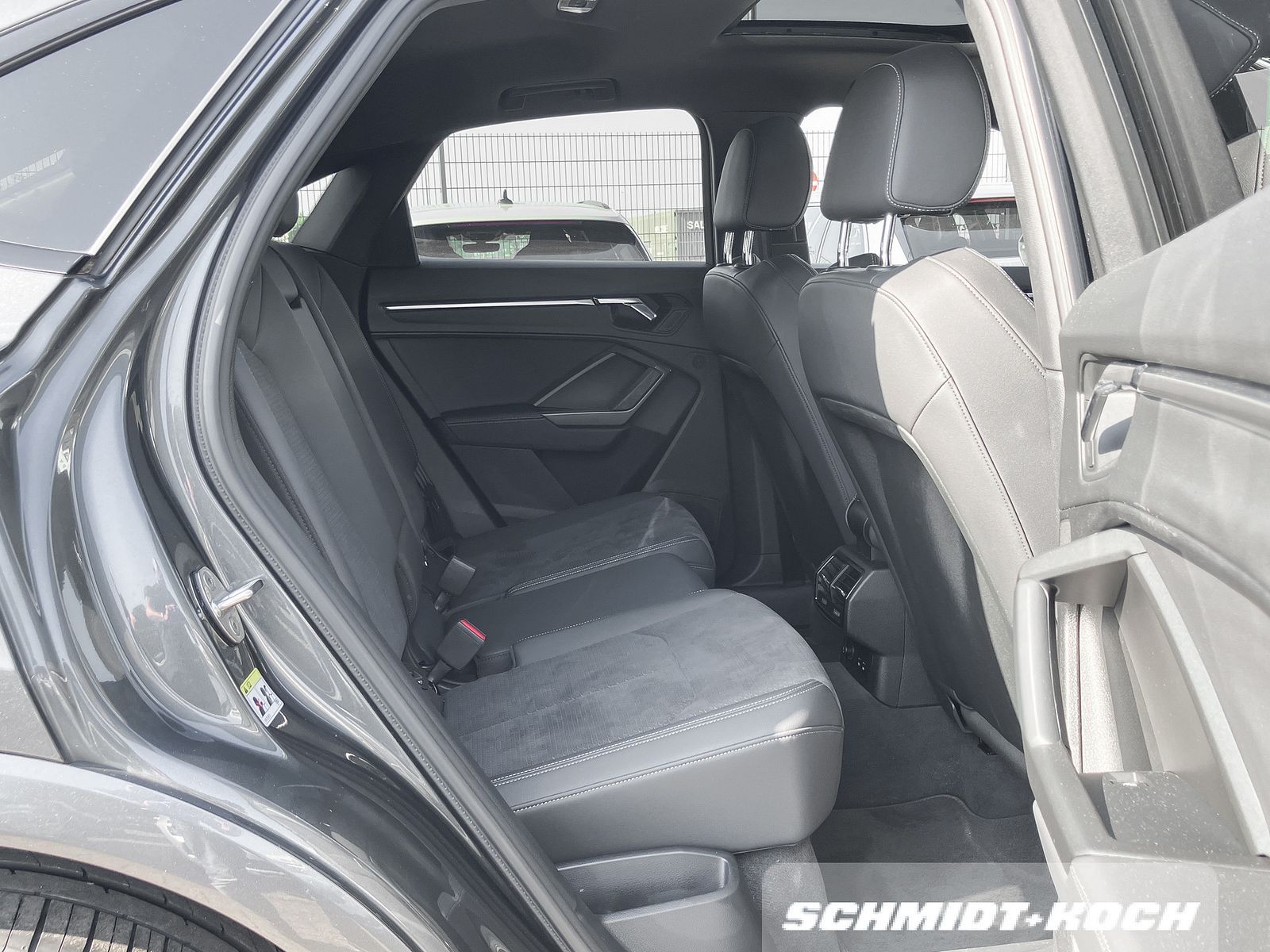 Audi Q3 Sportback 35 2.0 TDI S line LED-Scheinw. Navi foto 8
