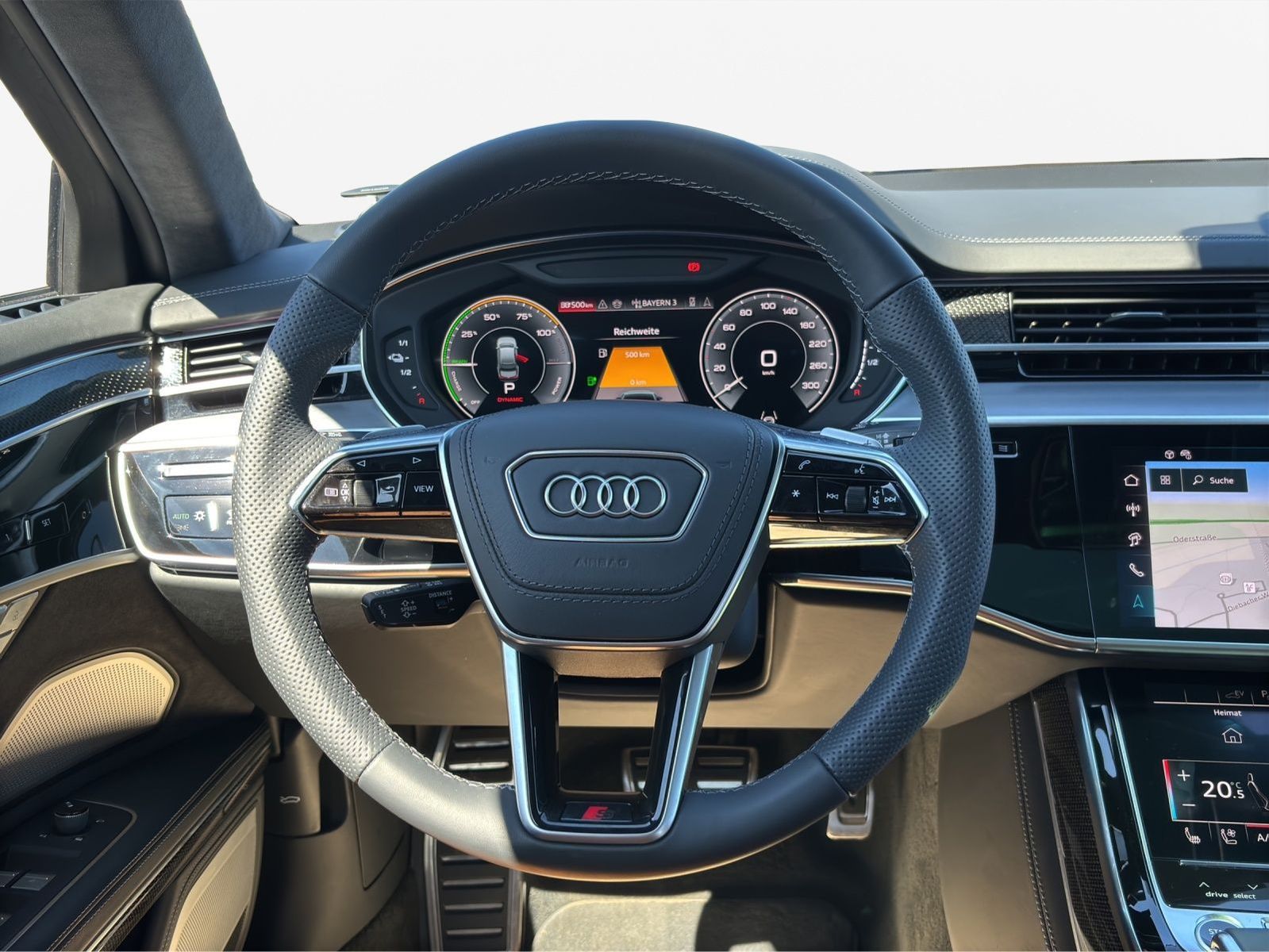 Audi A8 - Bild 8