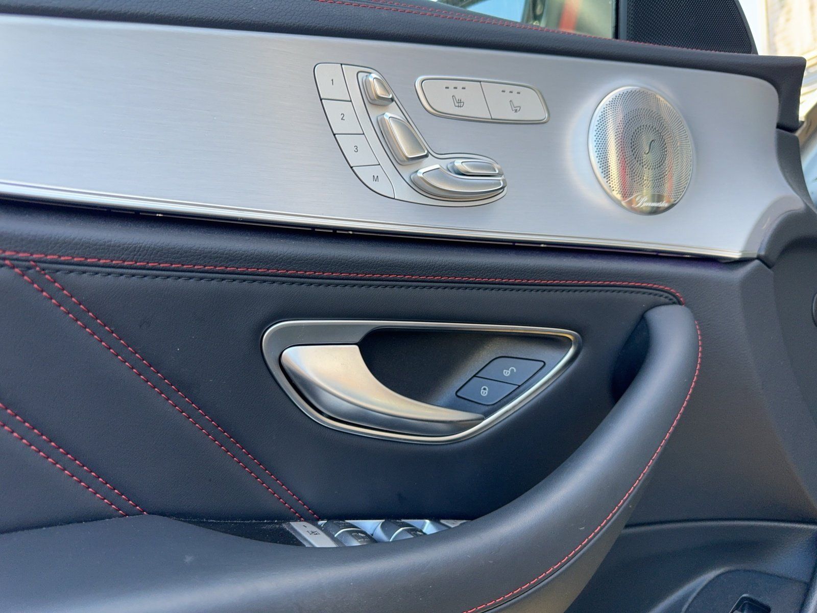 Fahrzeugabbildung Mercedes-Benz E53AMG T MAGNO Perf.Sitz/AGA Standh DYNAMIC+ AHK