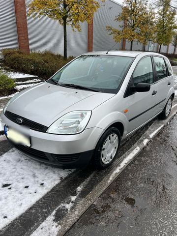 Ford Fiesta mit TÜV