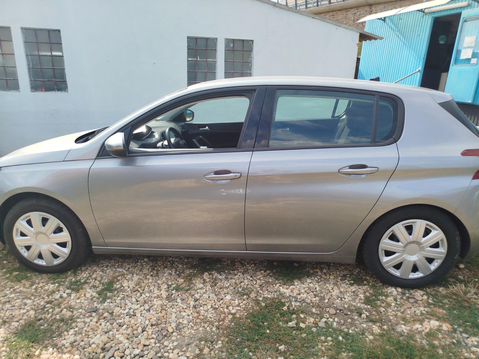 Peugeot 308 Active PureTech 130*EU6*Navi*BlueT*Sta.-Sto.