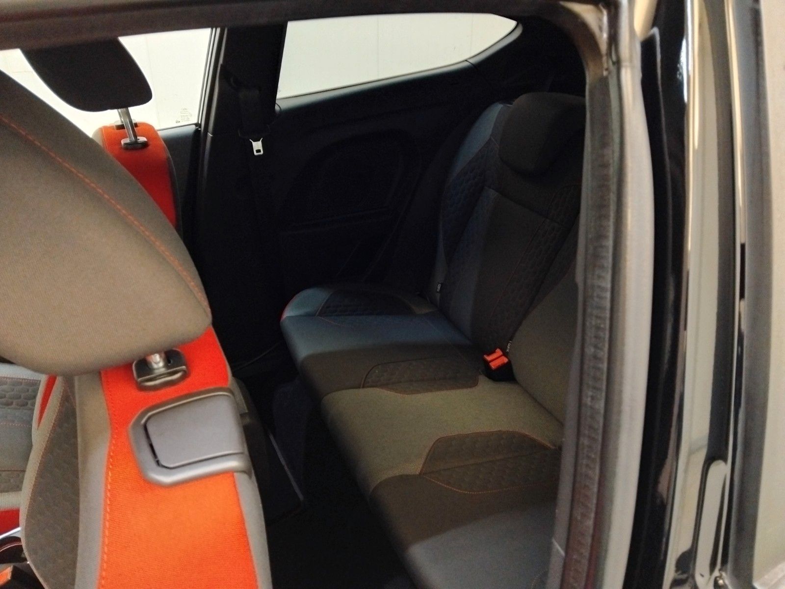 Ford Fiesta (06/2026, Benzin)