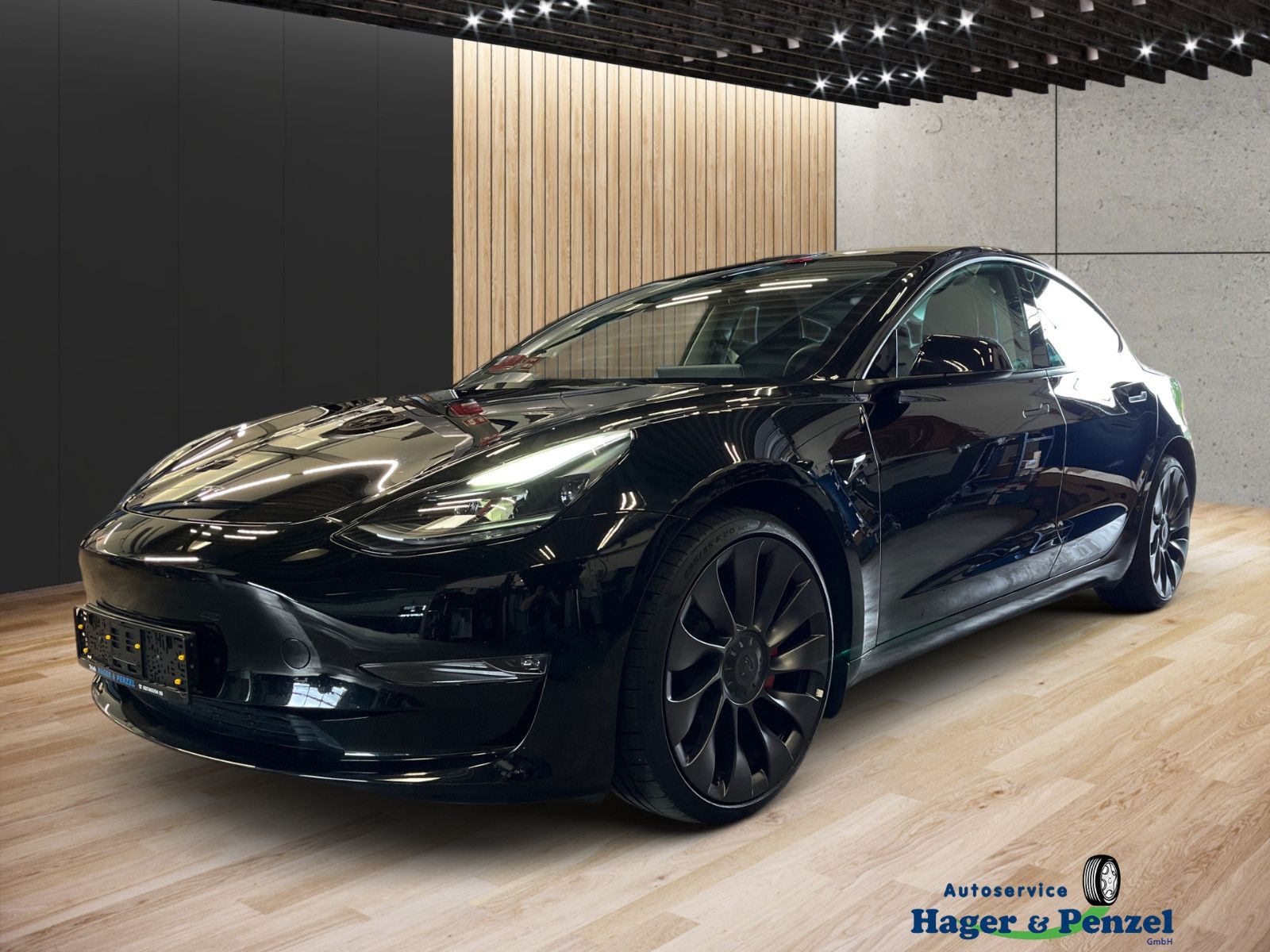 Tesla Model 3 Long Range Dual AWD
