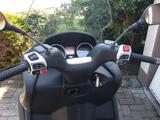 Piaggio MP3 250LT - PIAGGIO ROLLER 250