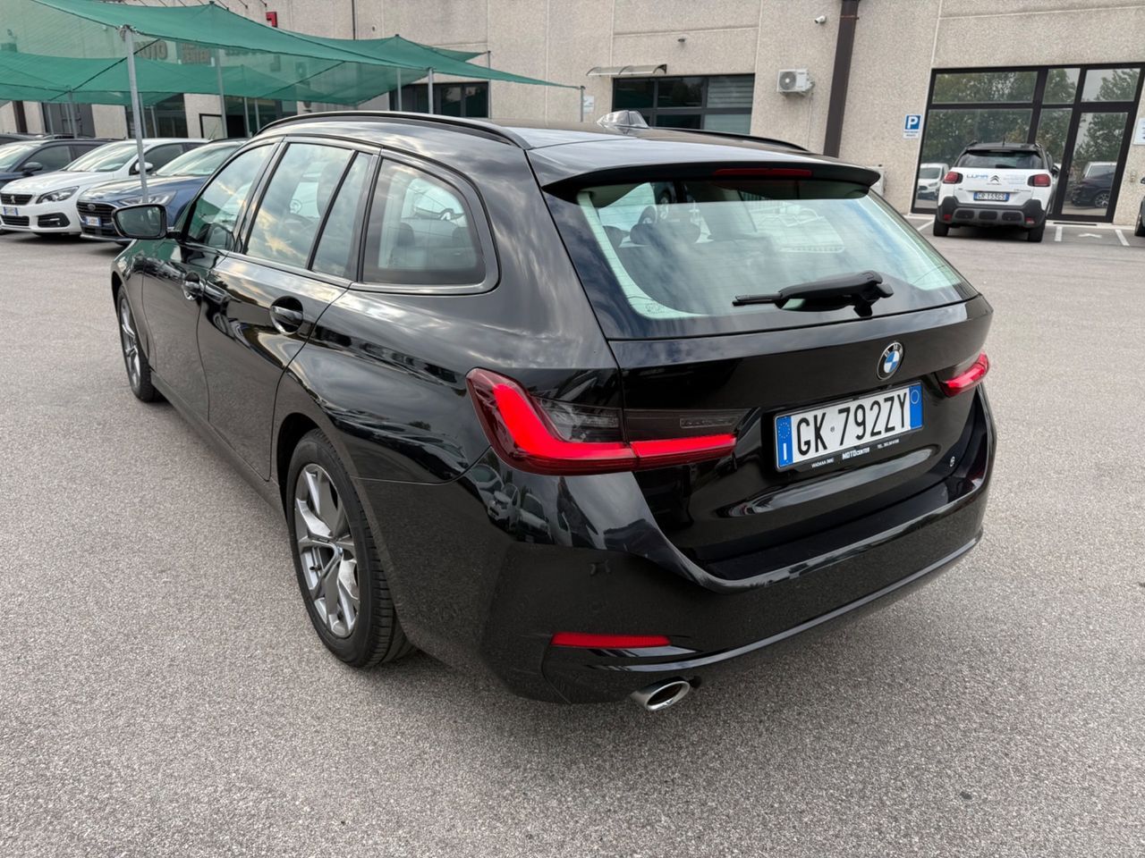 BMW Bmw 318 My23 Sw Pelle Automatico Full imagem 3