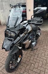 BMW R 1250 GS Style Exclusive mit 3 Koffern - Offers matching your search criteria