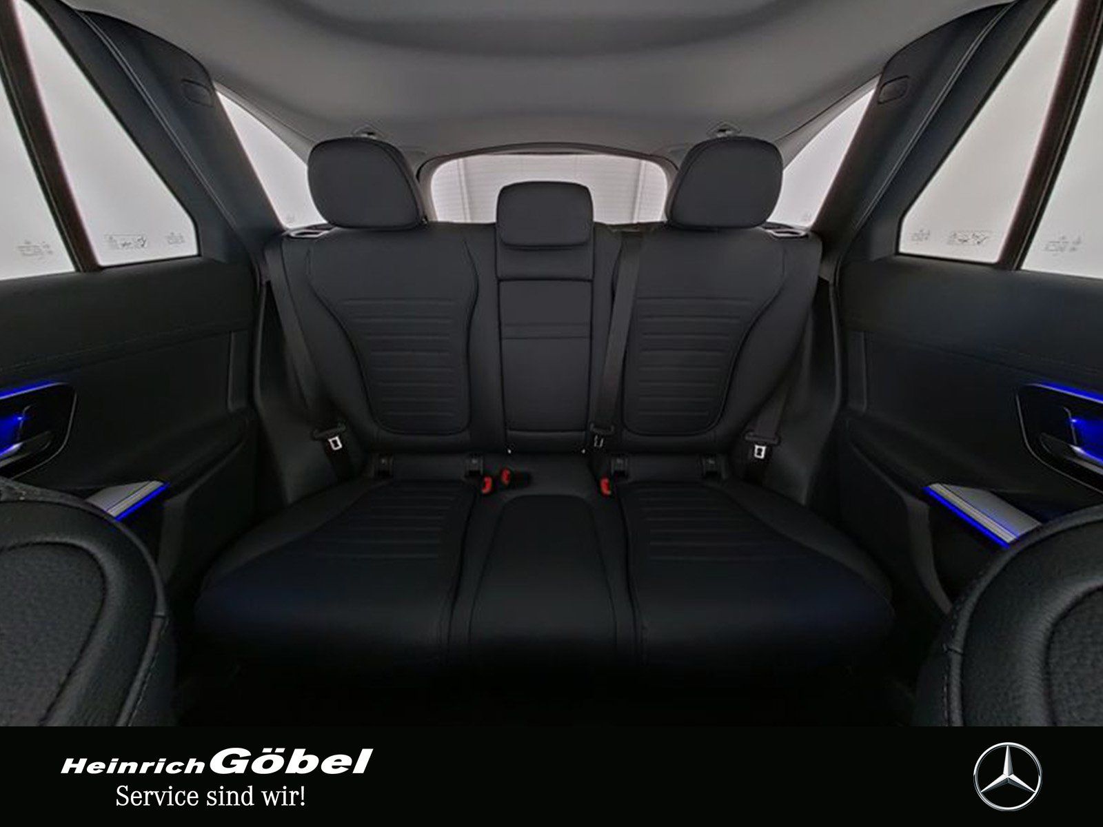 Fahrzeugabbildung Mercedes-Benz GLC 300 d 4M AMG+PANO+AHK+360°K+DIGITAL.L+MEMORY