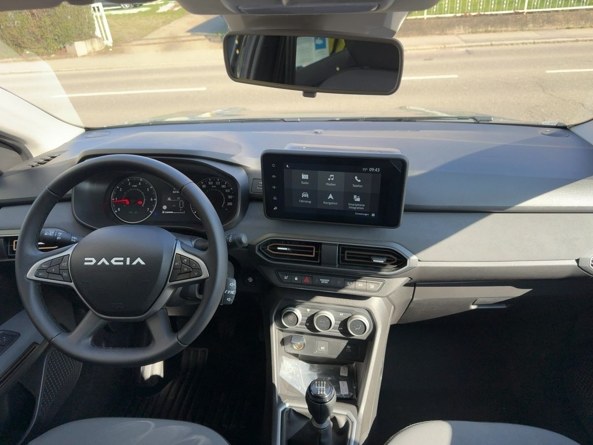 Fahrzeugabbildung Dacia Jogger Extreme+ TCe 110
