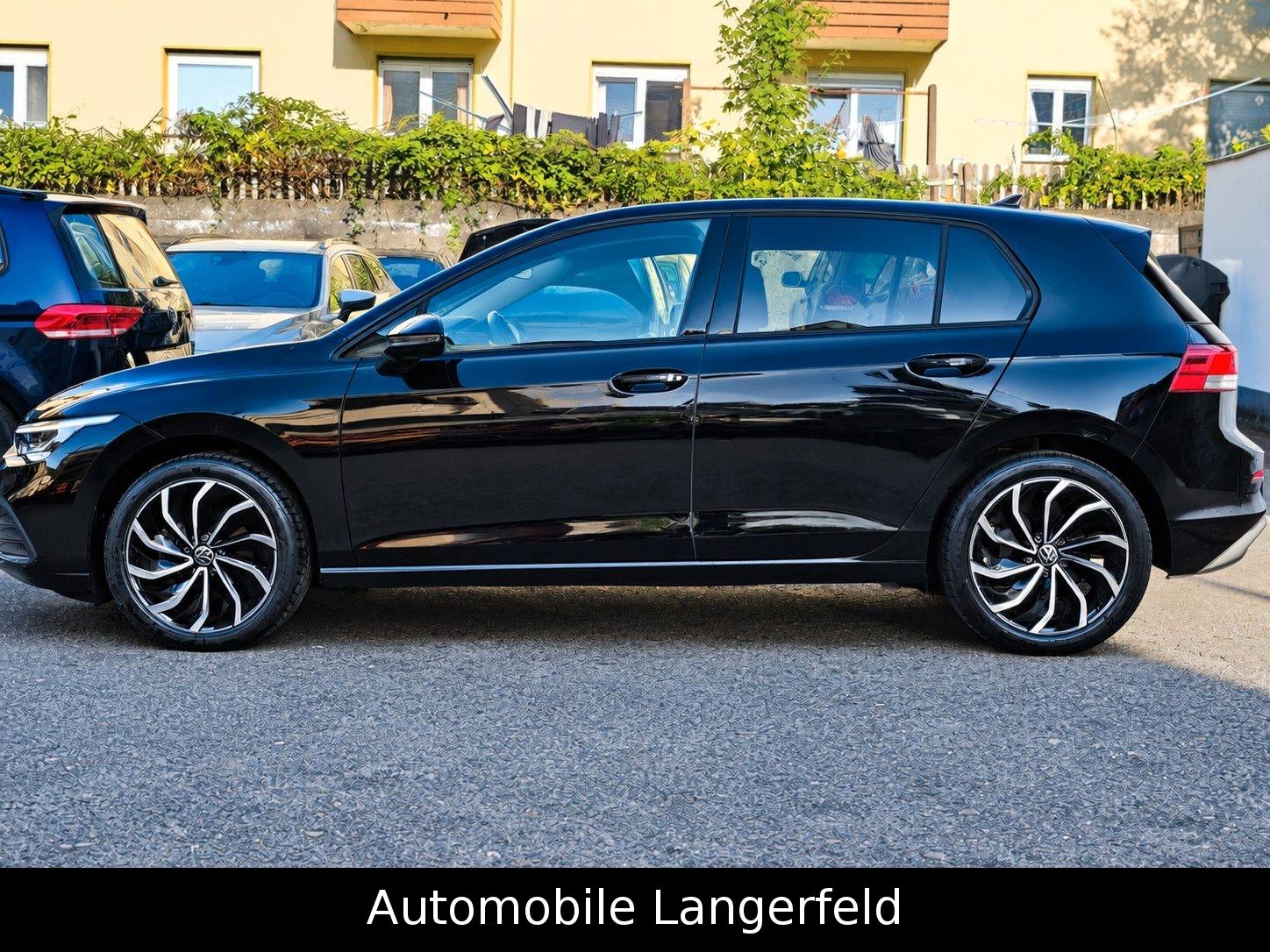 Volkswagen Golf VIII Lim. Life DSG NAVI LED DIGITAL COCKPIT, миниатюра 4
