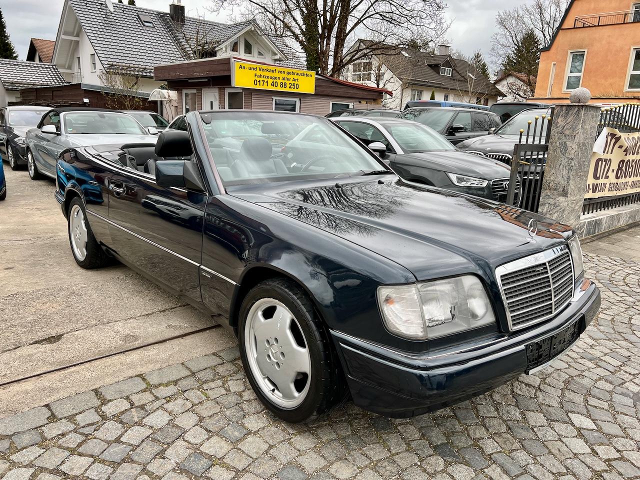 Mercedes-Benz E 220 Cabrio Final Edition *AMG-Alufelgen*Top-Zu