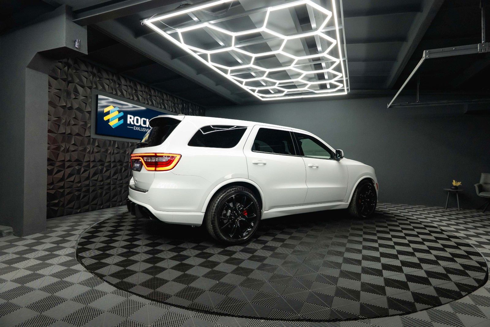 Fahrzeugabbildung Dodge Durango 5.7 V8 GT SRT 4x4 Night-Paket Modell 22