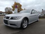 BMW 325 Baureihe 3 Lim. 325i - BMW 325 aus 2005: 325i