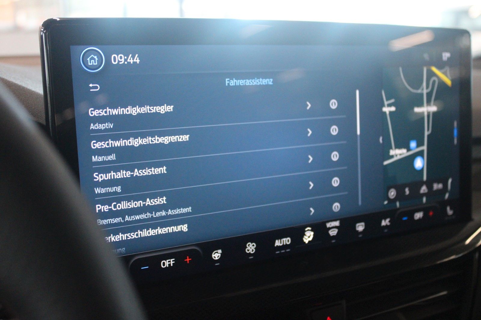Fahrzeugabbildung Ford Focus ST X Aut. Matrix-LED HUD B&O WinterPak uvm