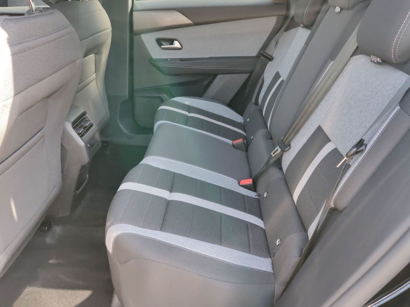 Opel Grandland (X) - Bild 9