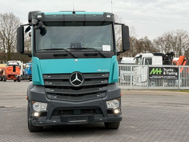 Mercedes-Benz Antos 1833 LL Tiertransportkipper Palfinger LK