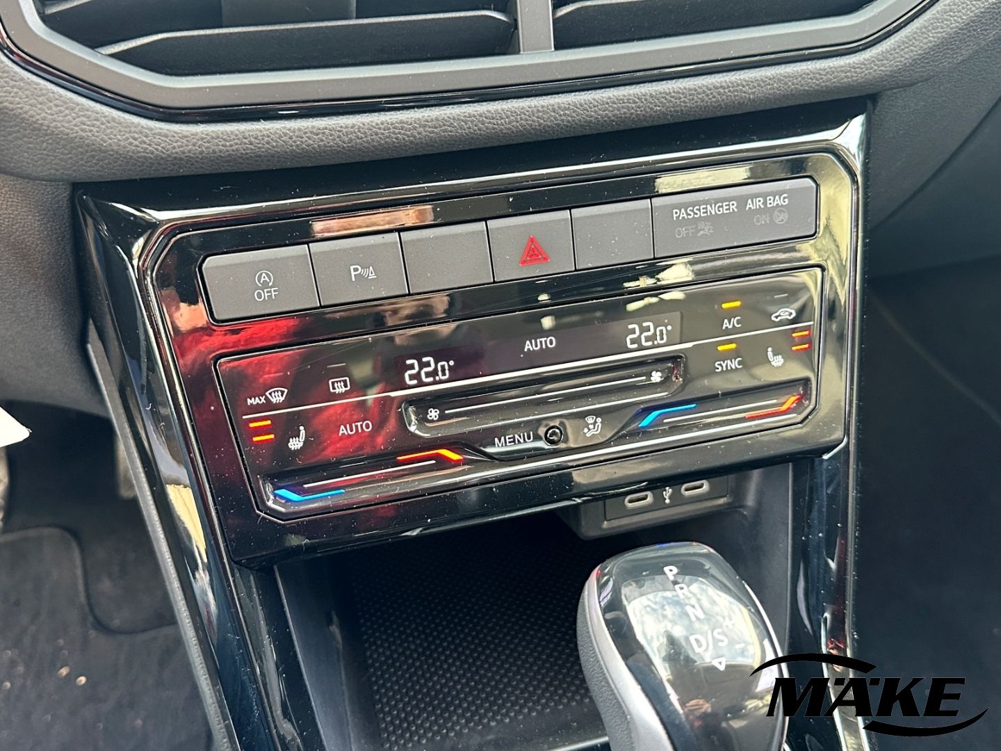 T-Cross Life 1.5 TSI DSG ACC LED AHZV RFK