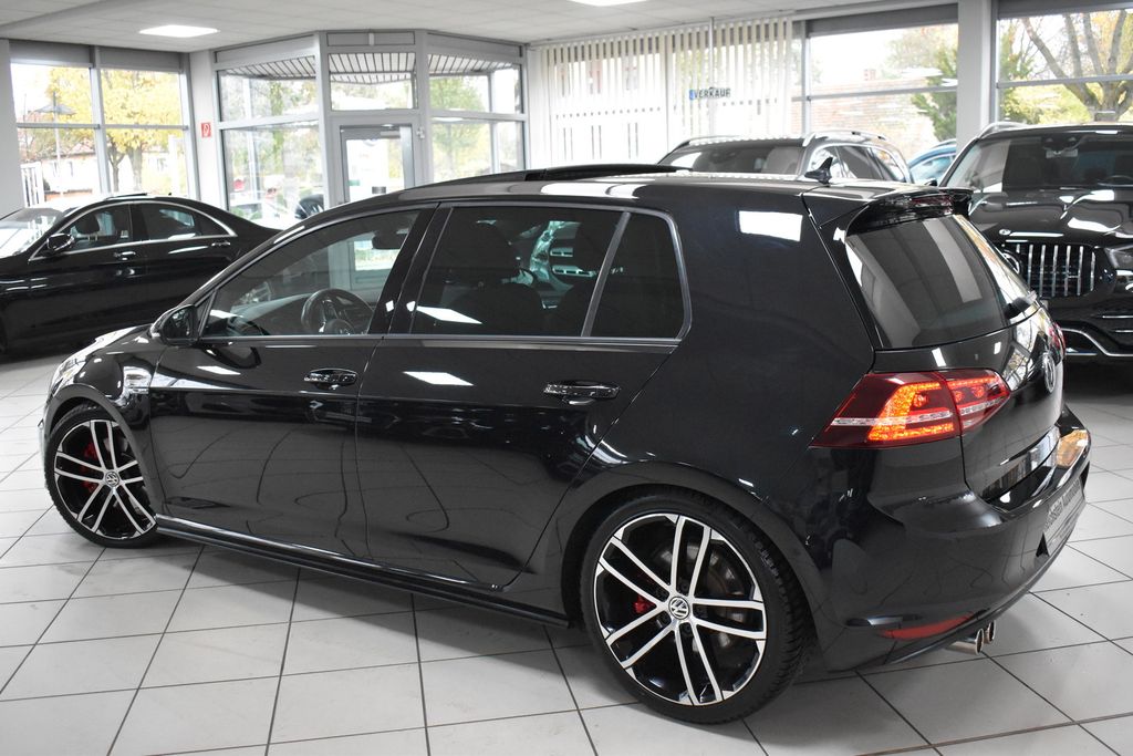 Volkswagen Golf VII GTD PANO ACC DCC TOTW KAMERA DYNAUDIO