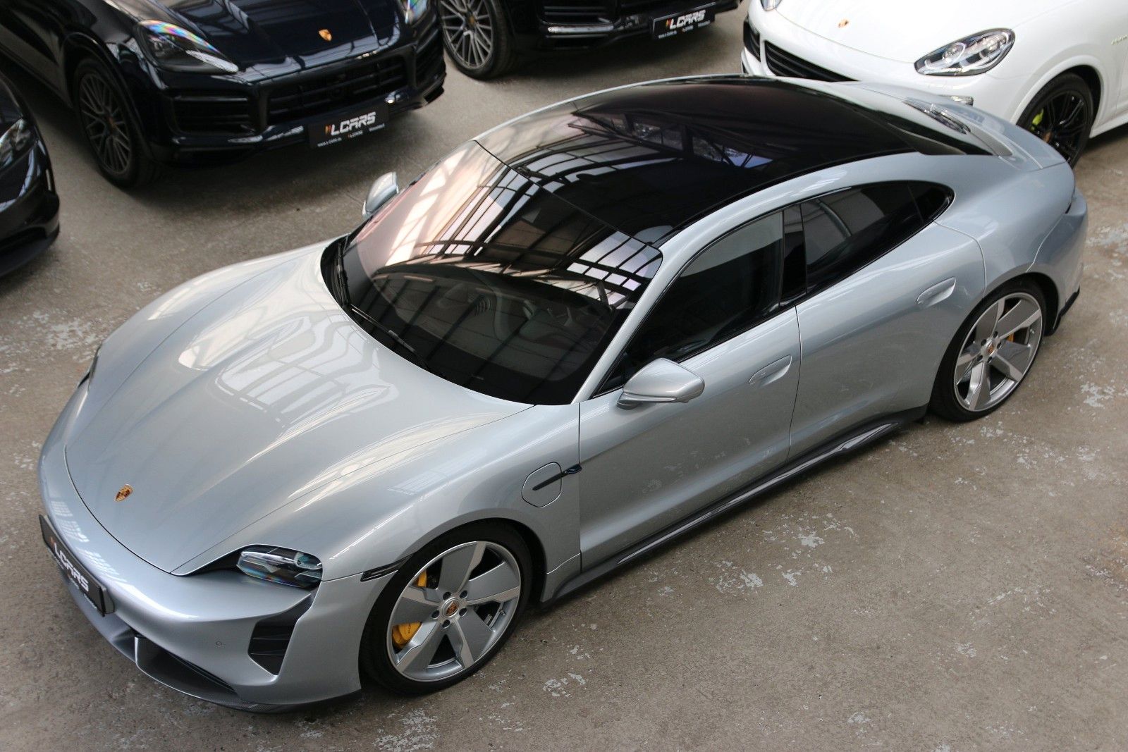 PORSCHE Taycan Turbo S Burmester InnoDrve Approved 02/27