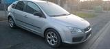 Ford Focus LPG  4-Türer - Ford Focus: Türer