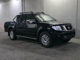 Nissan Navara Double Cab V6 4x4 Aut MwSt Navi Leder - Nissan Gebrauchtwagen