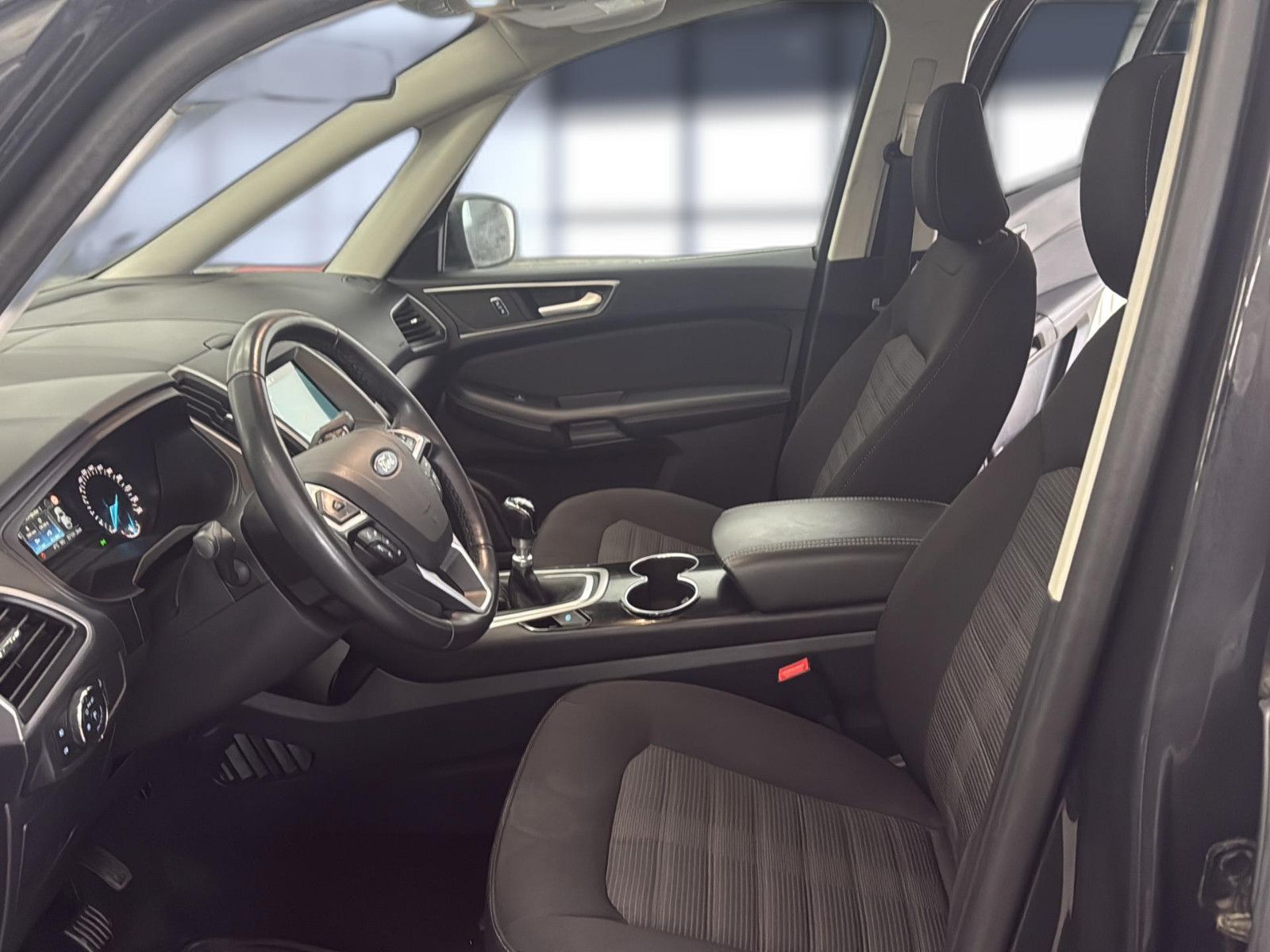 Fahrzeugabbildung Ford Galaxy Business/ AHK /Motor neu 2025/ TOP