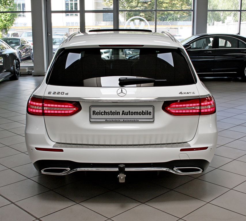 Mercedes-Benz E 220 d T 4M AMG TOTW KAMERA AHK NETTO 30.800
