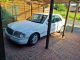 Mercedes-Benz Mercedes C220 (W202) Youngtimer - Gepfl. K... - gebrauchte Mercedes-Benz C 220 aus dem Jahr 1995