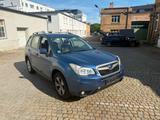 Subaru Forester Platinum - Subaru Forester mit Diesel-Antrieb: Kombi