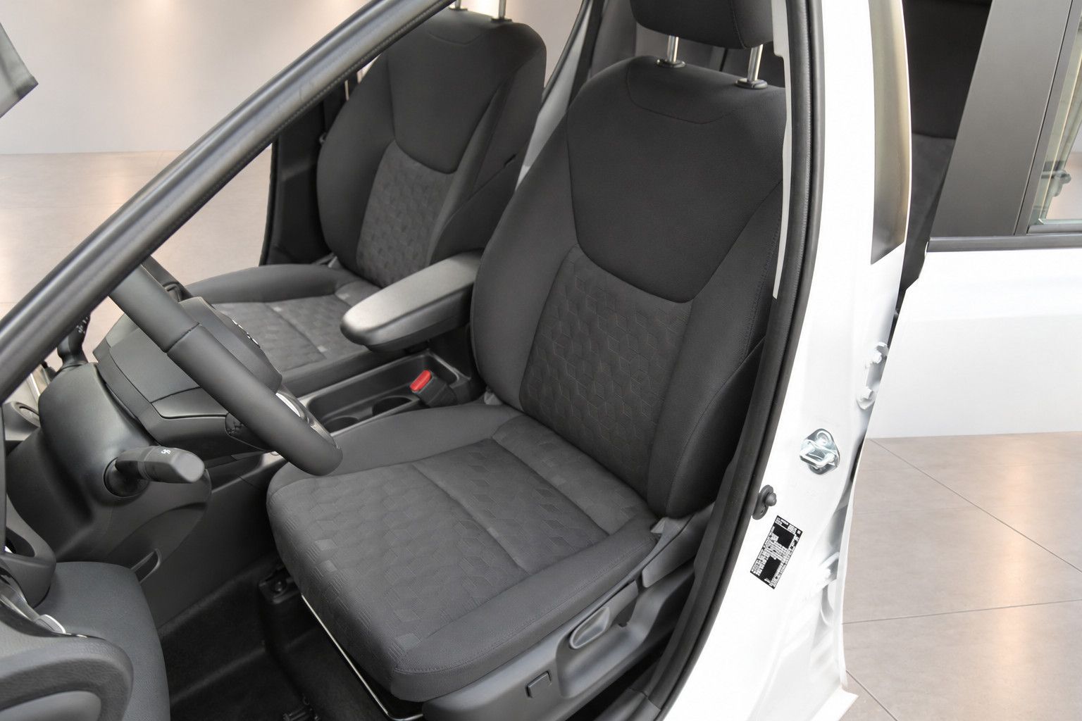 Mazda 2 Hybrid - Bild 15