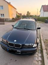 BMW 320i E46 Touring Automatik zu verkaufen - BMW 320 aus 2000: Kombi, 320i
