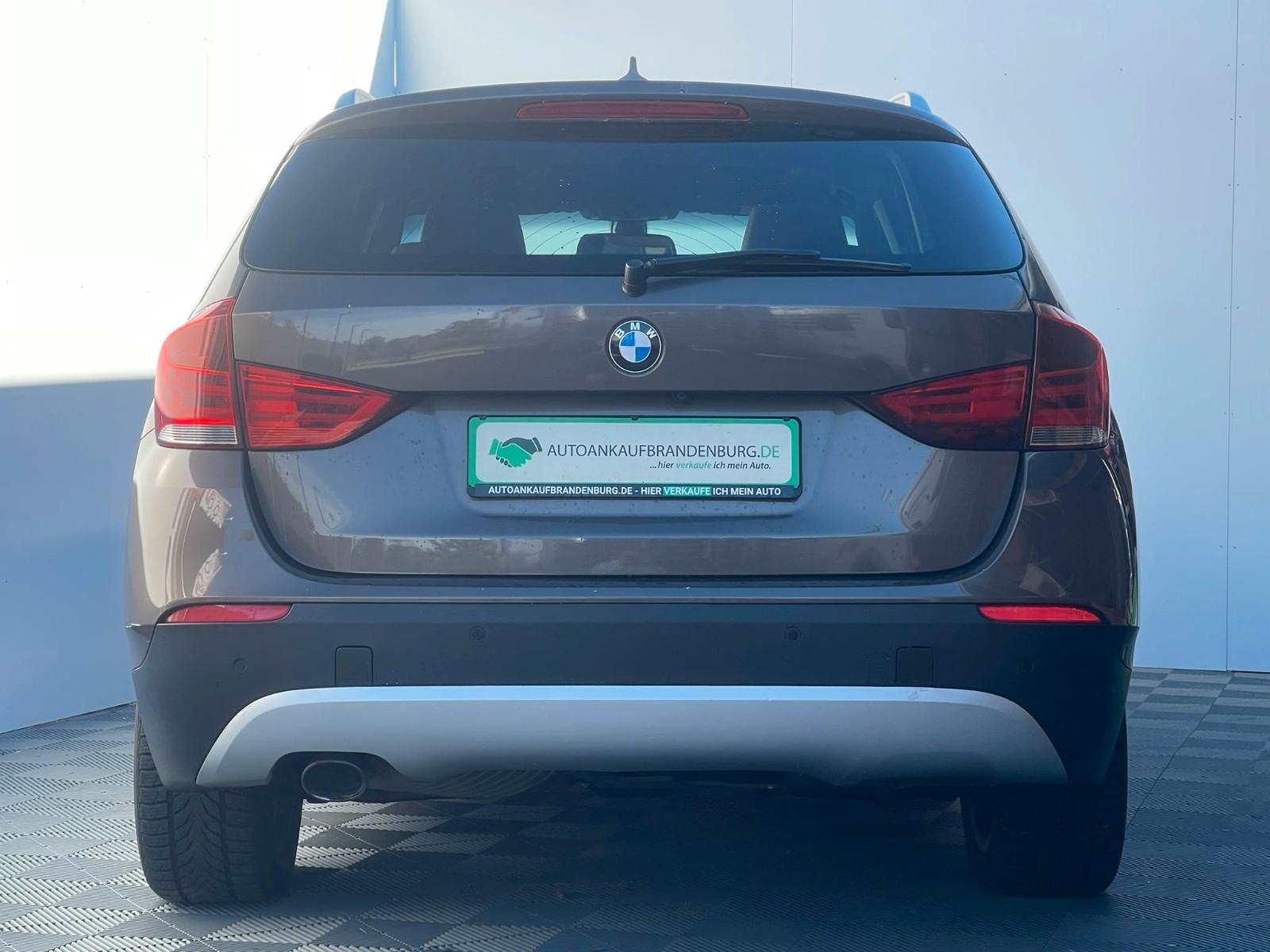 BMW X1 xDrive18d 143 ch xLine • 4x4 • Boîte auto • Toit pano • GPS • Radars AV/AR