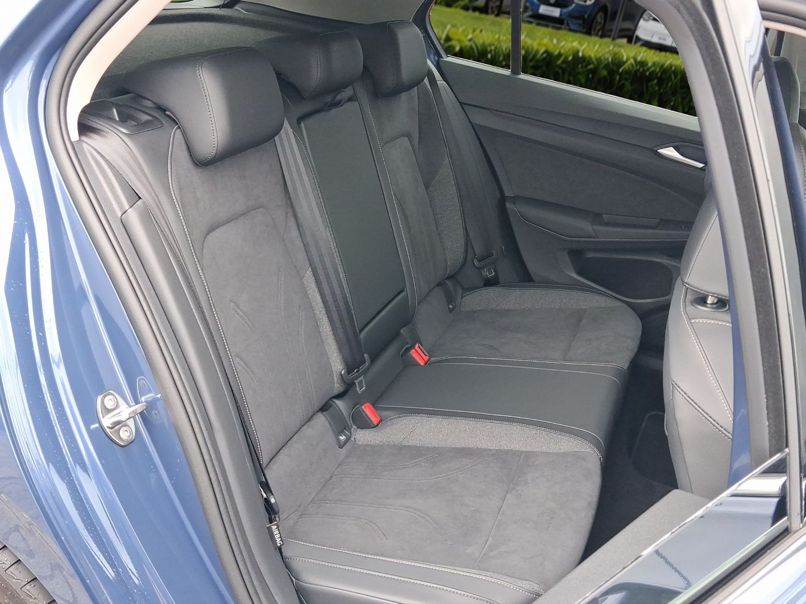 Volkswagen Golf - Bild 9