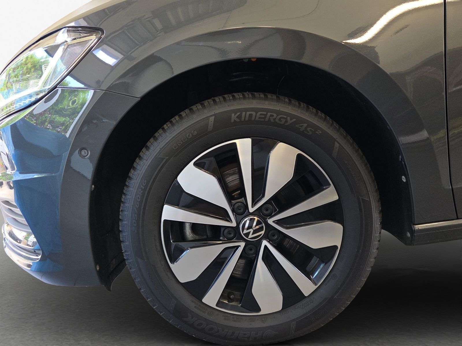 Volkswagen Touran - Bild 14