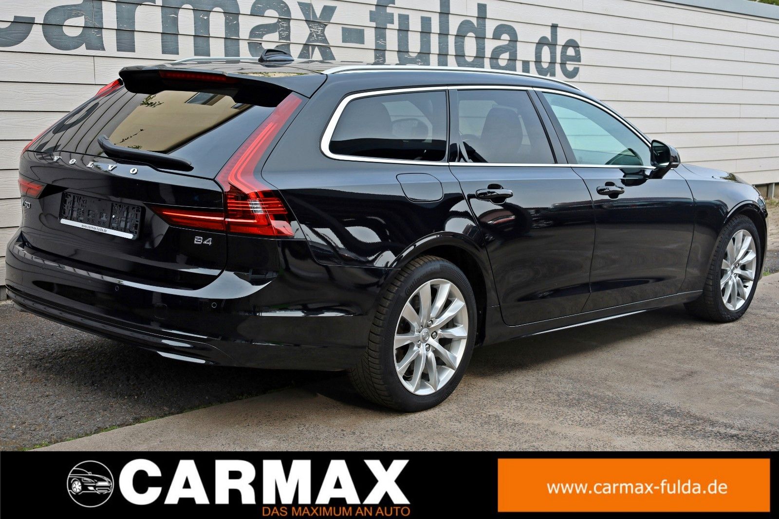 Fahrzeugabbildung Volvo V90 B4 Momentum Pro, Xenium-Pak, Leder, H&K, ACC